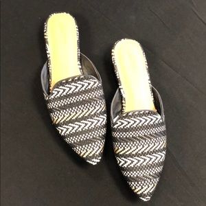 Slides Sz8 (Sold in Store)